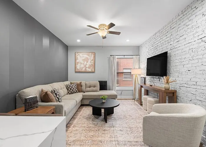 Apartamento Rogers Park Retreat 3br +parking Near Evanston -